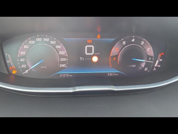 Photo 32 du bon plan PEUGEOT 3008 1.2 PureTech 130ch S&S Allure Pack occasion à 18900 €