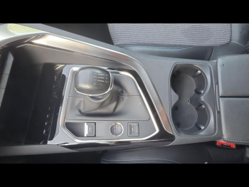 Photo 37 du bon plan PEUGEOT 3008 1.2 PureTech 130ch S&S Allure Pack occasion à 18900 €