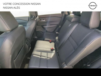 Photo 22 du bon plan NISSAN X-Trail e-4orce 213ch Tekna occasion à 33880 €