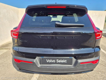 Photo 11 du bon plan VOLVO XC40 B3 163ch Black Edition DCT 7 occasion à 42990 €
