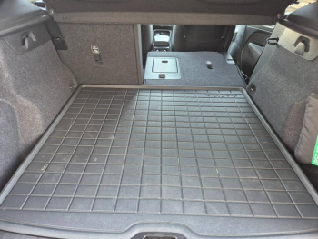 Photo 24 du bon plan VOLVO XC40 B3 163ch Black Edition DCT 7 occasion à 42990 €