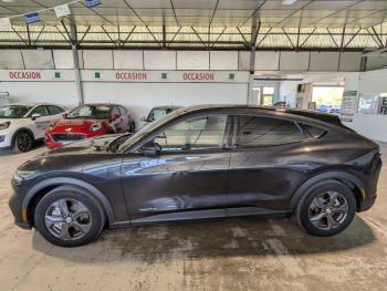 Photo 6 du bon plan FORD Mustang Mach-E 269ch Standard Range 72,6kWh Mach-E Propulsion occasion à 32900 €