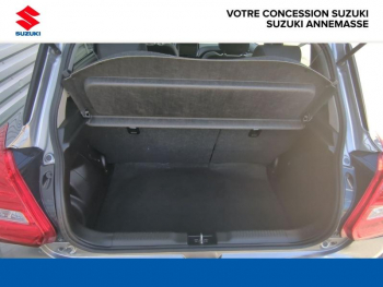 Photo 21 du bon plan SUZUKI Swift 1.2 Dualjet Hybrid 83ch Pack AllGrip occasion à 16490 €