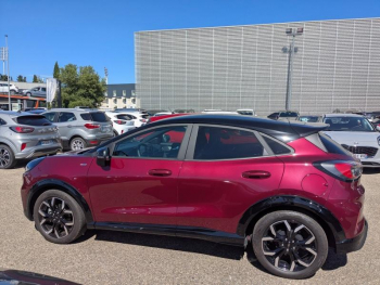 Photo 3 du bon plan FORD Puma 1.0 Flexifuel 125ch S&S mHEV ST-Line X Vivid Ruby Edition occasion à 22990 €