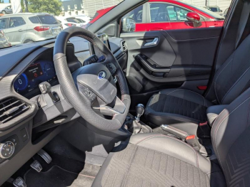 Photo 8 du bon plan FORD Puma 1.0 Flexifuel 125ch S&S mHEV ST-Line X Vivid Ruby Edition occasion à 22990 €