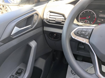 Photo 17 du bon plan VOLKSWAGEN T-Cross 1.0 TSI 95ch United occasion à 14990 €