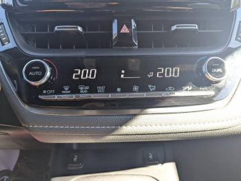 Photo 16 du bon plan SUZUKI Swace 1.8 Hybrid 122ch Privilège occasion à 18490 €