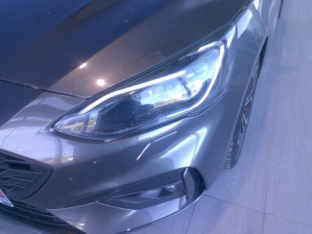 Photo 3 du bon plan FORD Focus 1.0 EcoBoost 125ch ST-Line occasion à 11900 €
