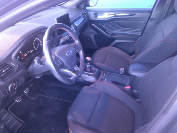 Photo 21 du bon plan FORD Focus 1.0 EcoBoost 125ch ST-Line occasion à 11900 €