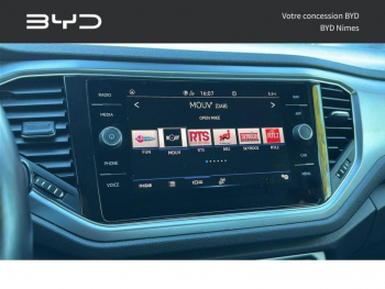 Photo 14 du bon plan VOLKSWAGEN T-Roc 1.5 TSI EVO 150ch Active DSG7 occasion à 16990 €