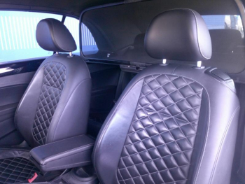 Photo 16 du bon plan VOLKSWAGEN Coccinelle Cabriolet 1.4 TSI 150ch BlueMotion Technology Couture Exclusive DSG7 occasion à 19900 €
