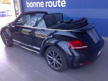 Photo 22 du bon plan VOLKSWAGEN Coccinelle Cabriolet 1.4 TSI 150ch BlueMotion Technology Couture Exclusive DSG7 occasion à 19900 €