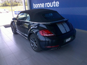 Photo 23 du bon plan VOLKSWAGEN Coccinelle Cabriolet 1.4 TSI 150ch BlueMotion Technology Couture Exclusive DSG7 occasion à 19900 €