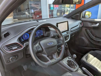 Photo 17 du bon plan FORD Puma 1.0 Flexifuel 125ch S&S mHEV ST-Line X occasion à 18990 €