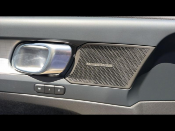 Photo 16 du bon plan VOLVO XC40 T5 Recharge 180 + 82ch Plus DCT 7 occasion à 31990 €
