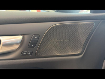 Photo 11 du bon plan VOLVO V60 B4 197ch Plus Style Dark DCT 7 occasion à 47990 €
