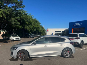 Photo 2 du bon plan FORD Focus 1.0 Flexifuel mHEV 125ch ST-Line Design occasion à 21800 €