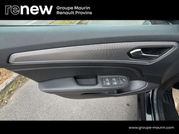 Photo 17 du bon plan RENAULT Arkana 1.6 E-Tech hybride 145ch Techno -22 occasion à 18900 €