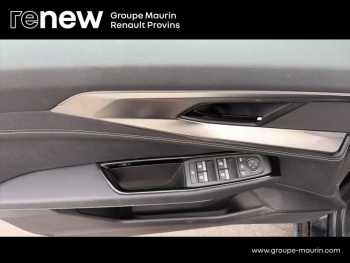 Photo 18 du bon plan RENAULT Austral 1.2 E-Tech full hybrid 200ch Techno occasion à 28300 €
