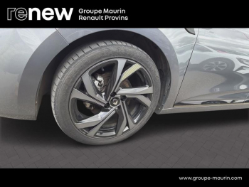Photo 7 du bon plan RENAULT Clio 1.6 E-Tech hybride 145ch Engineered occasion à 18600 €