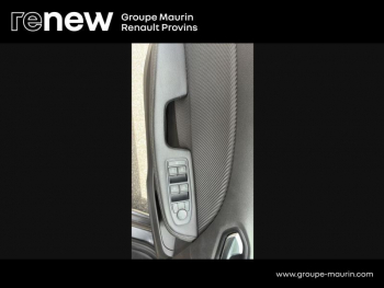 Photo 15 du bon plan RENAULT Clio 1.6 E-Tech hybride 145ch Engineered occasion à 18600 €