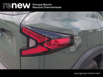 Photo 34 du bon plan DACIA Duster 1.6 hybrid 140ch Extreme occasion à 26999 €