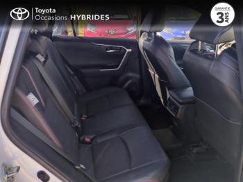 Photo 7 du bon plan TOYOTA RAV4 2.5 Hybride Rechargeable 306ch Collection AWD-i MY24 occasion à 42990 €