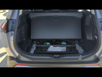 Photo 26 du bon plan TOYOTA RAV4 2.5 Hybride 185ch Lounge 2WD NG occasion à 51490 €