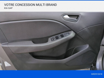 Photo 12 du bon plan RENAULT Clio 1.0 TCe 100ch Evolution GPL occasion à 13990 €