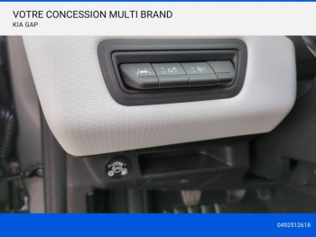 Photo 13 du bon plan RENAULT Clio 1.0 TCe 100ch Evolution GPL occasion à 13990 €