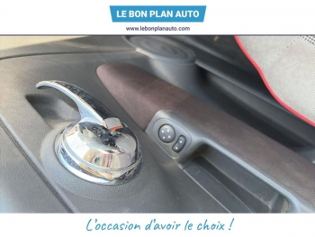 Photo 18 du bon plan FIAT 500C 1.2 8v 69ch Eco Pack Lounge occasion à 8900 €