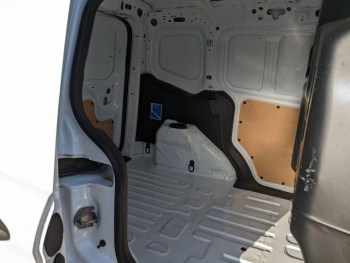 Photo 6 du bon plan FORD Transit Courier VUL 1.0E 100ch Stop&Start Trend occasion à 11590 €