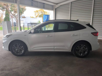 Photo 12 du bon plan FORD Kuga 2.5 Duratec 190ch FHEV ST-Line X BVA occasion à 21900 €