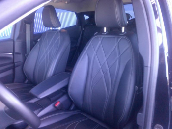 Photo 17 du bon plan FORD Mustang Mach-E 269ch Standard Range 72,6kWh Mach-E Propulsion occasion à 34900 €