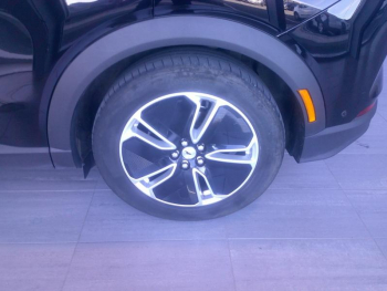Photo 20 du bon plan FORD Mustang Mach-E 269ch Standard Range 72,6kWh Mach-E Propulsion occasion à 34900 €