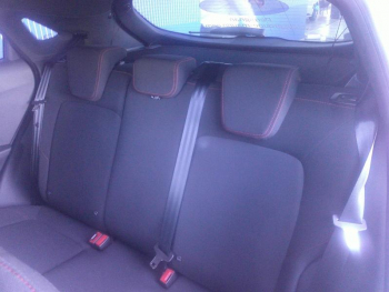 Photo 16 du bon plan FORD Puma 1.0 EcoBoost Hybrid 125ch ST-Line S&S occasion à 21900 €