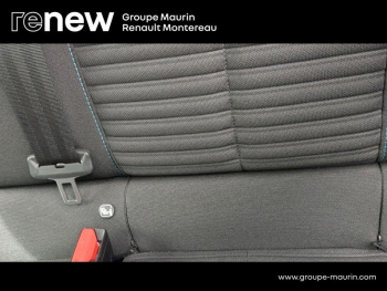 Photo 19 du bon plan PEUGEOT 208 1.2 PureTech 100ch S&S Style EAT8 occasion à 13850 €