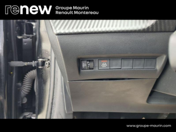Photo 22 du bon plan PEUGEOT 208 1.2 PureTech 100ch S&S Style EAT8 occasion à 13850 €
