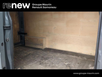 Photo 9 du bon plan RENAULT Master Fg VUL F3300 L2H2 2.3 Blue dCi 150ch Grand Confort Euro6 occasion à 15900 €