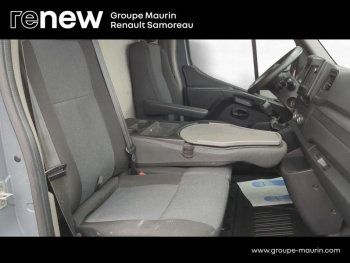 Photo 13 du bon plan RENAULT Master Fg VUL F3300 L2H2 2.3 Blue dCi 150ch Grand Confort Euro6 occasion à 15900 €