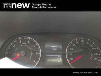 Photo 23 du bon plan RENAULT Master Fg VUL F3300 L2H2 2.3 Blue dCi 150ch Grand Confort Euro6 occasion à 15900 €