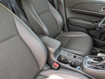Photo 14 du bon plan HONDA HR-V 1.5 i-MMD 131ch e:HEV Executive occasion à 25990 €