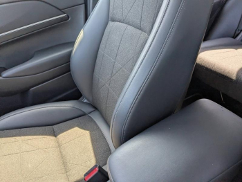 Photo 17 du bon plan HONDA HR-V 1.5 i-MMD 131ch e:HEV Executive occasion à 25990 €