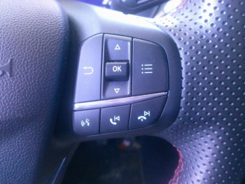 Photo 18 du bon plan FORD Puma 1.0 Flexifuel 125ch E85 ST-Line occasion à 16900 €