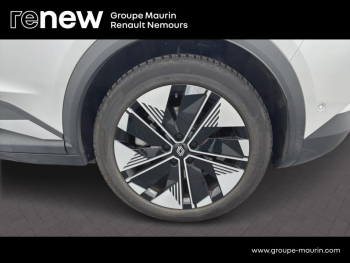 Photo 10 du bon plan RENAULT Scenic V (HCB) Ph1 E-Tech Electric 220ch Techno gr occasion à 39500 €