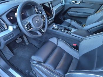 Photo 4 du bon plan VOLVO XC60 T8 AWD 310 + 145ch Polestar Engineered Geartronic occasion à 48490 €