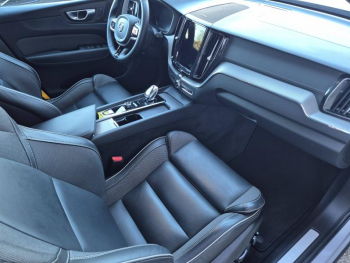 Photo 15 du bon plan VOLVO XC60 T8 AWD 310 + 145ch Polestar Engineered Geartronic occasion à 48490 €