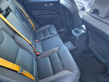 Photo 16 du bon plan VOLVO XC60 T8 AWD 310 + 145ch Polestar Engineered Geartronic occasion à 48490 €