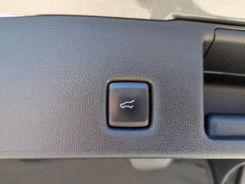 Photo 23 du bon plan FORD Kuga 2.5 Duratec 190ch FHEV E85 Titanium BVA occasion à 24900 €
