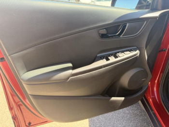 Photo 9 du bon plan HYUNDAI Kona 1.0 T-GDi 120ch FAP Executive occasion à 12990 €